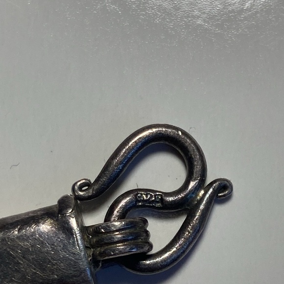 Stunning Braided 925 Bracelet - Picture 5 of 6